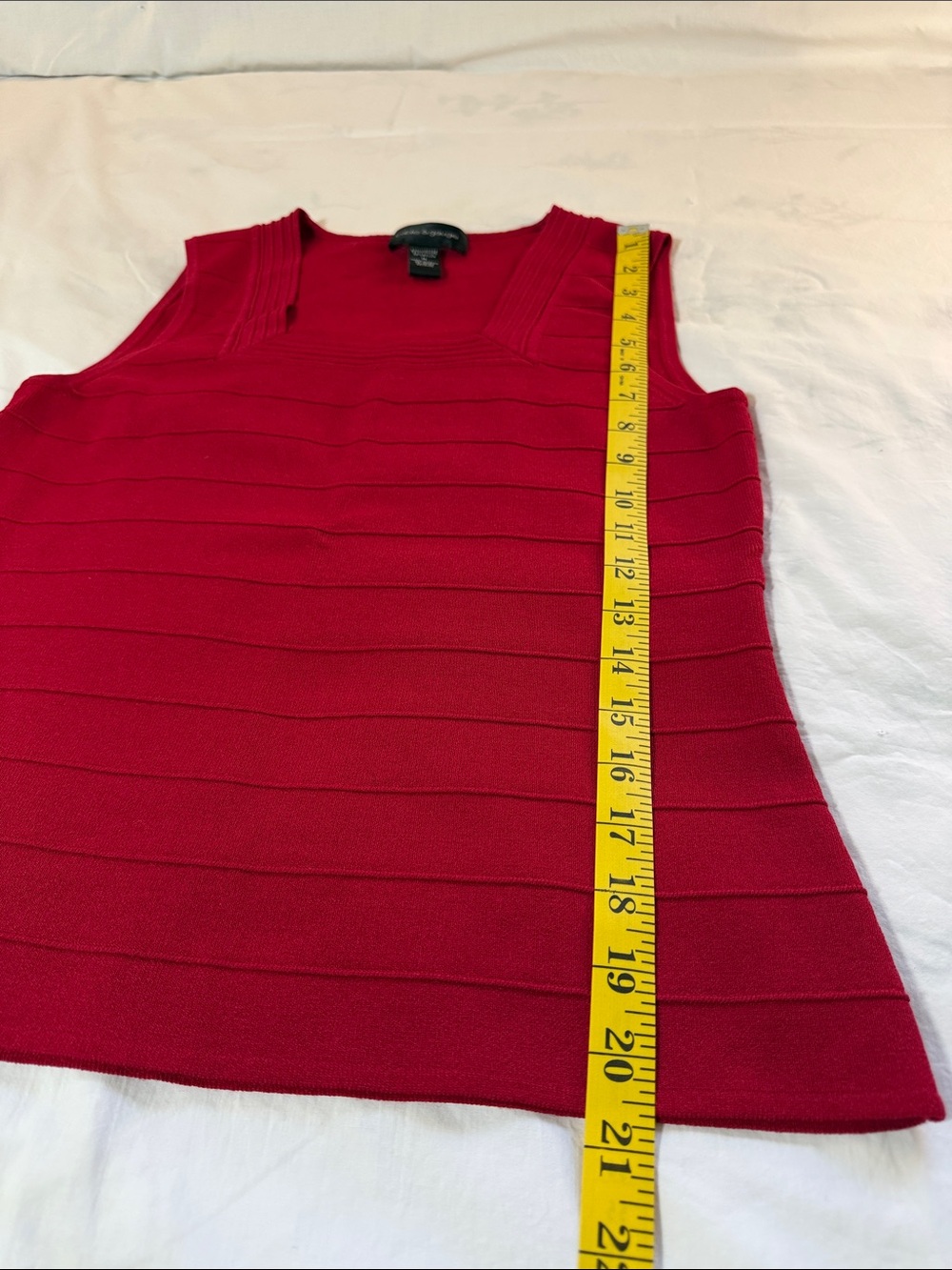 Cable & Gauge Red Ribbed Square-Neck Knit Tank - Picture 4 of 5